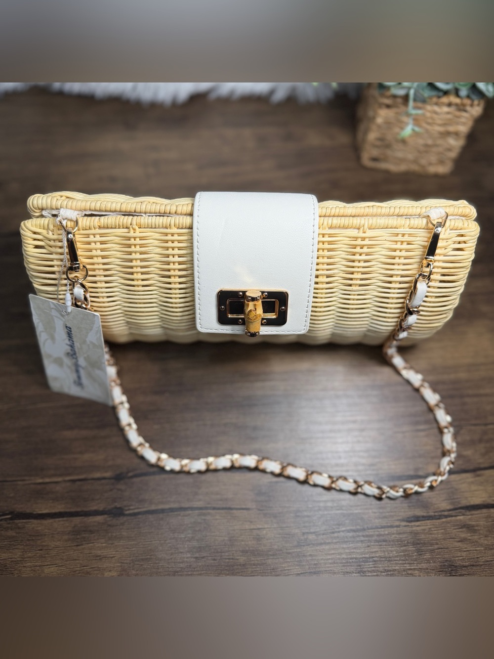 NWT - Tommy Bahama Summer Woven Crossbody Bag - Picture 2 of 7